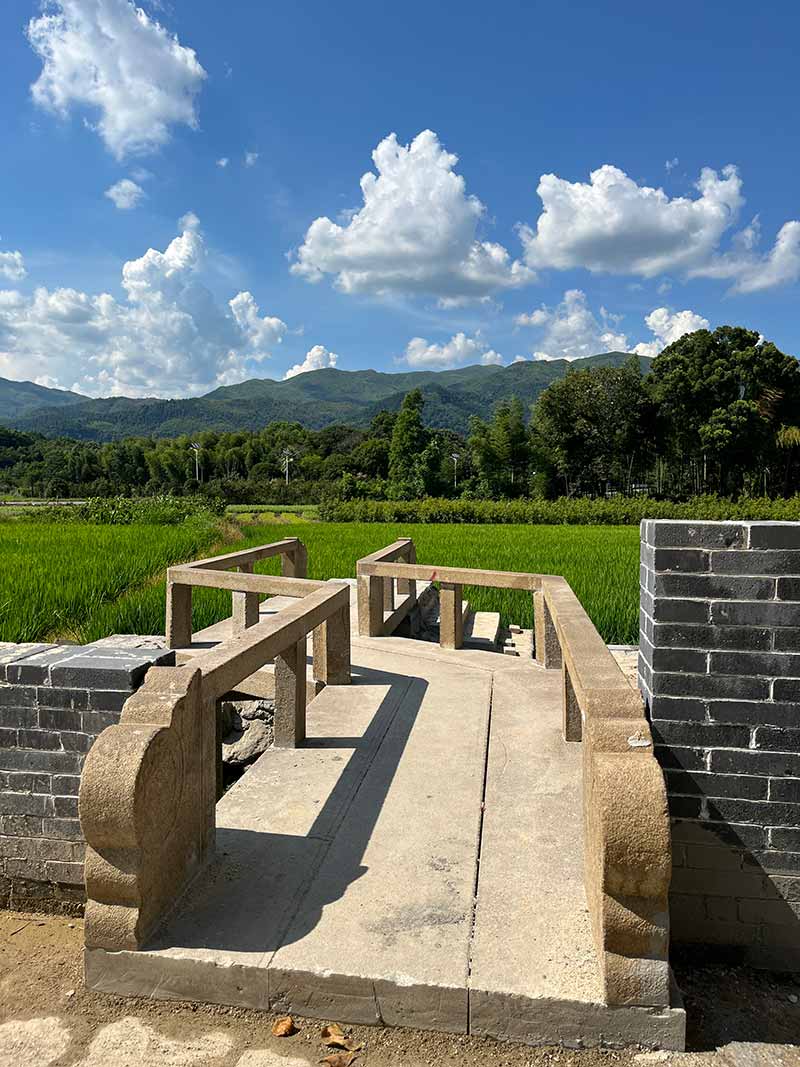 鸡西花岗岩仿古石材景区使用案例