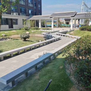 鸡西 芝麻灰小区坐凳&栏杆安装效果