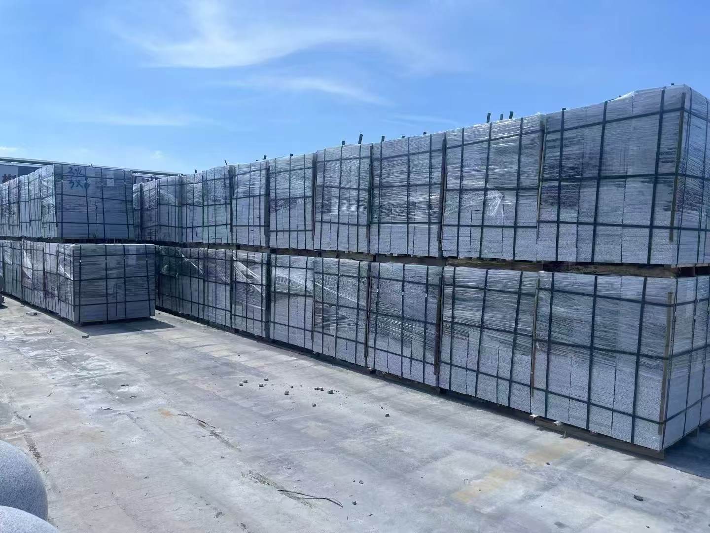 鸡西 芝麻白火烧成品300*600地铺料，大量现货，物美价廉