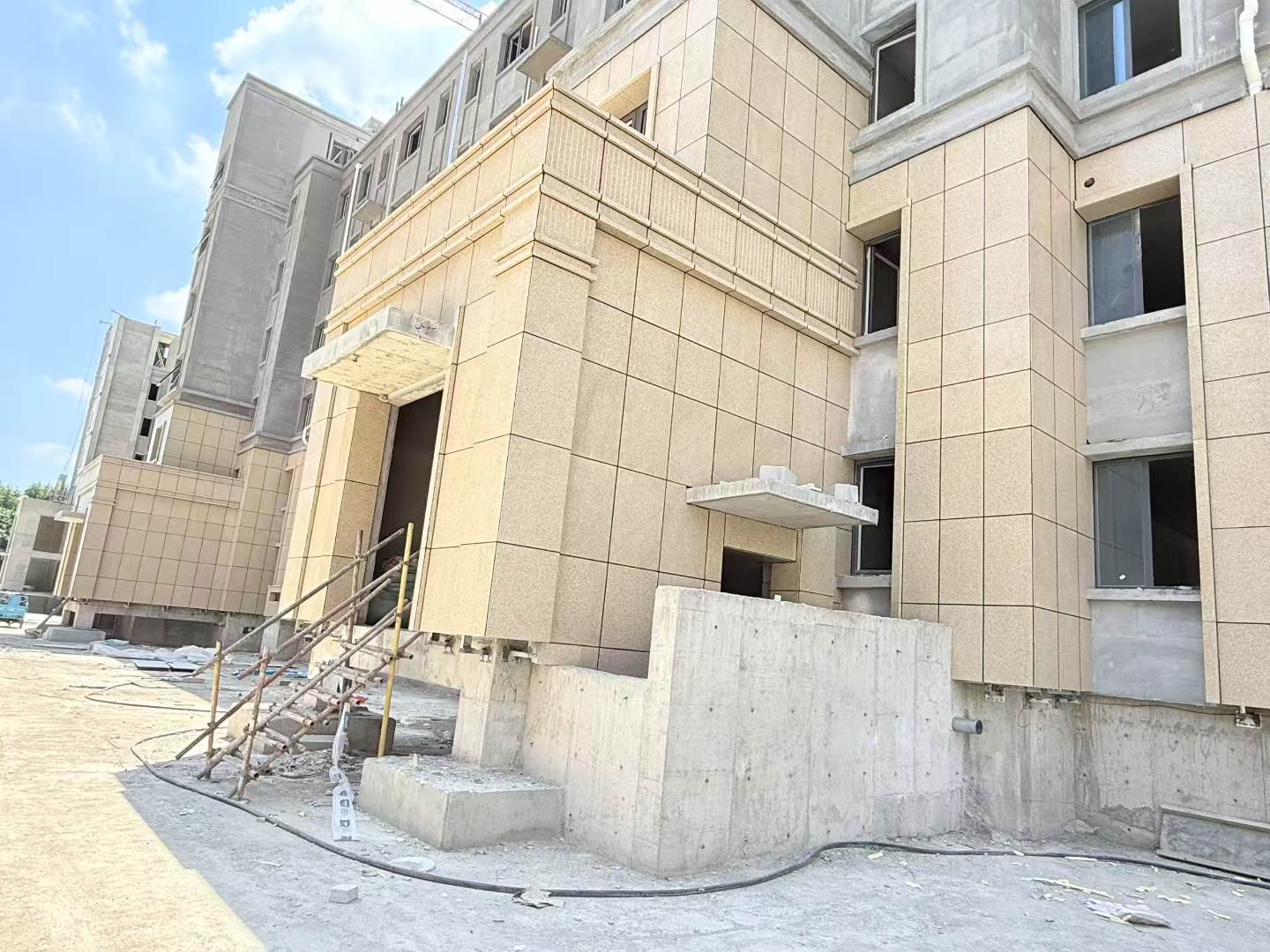 鸡西 黄金麻干挂，工地实拍