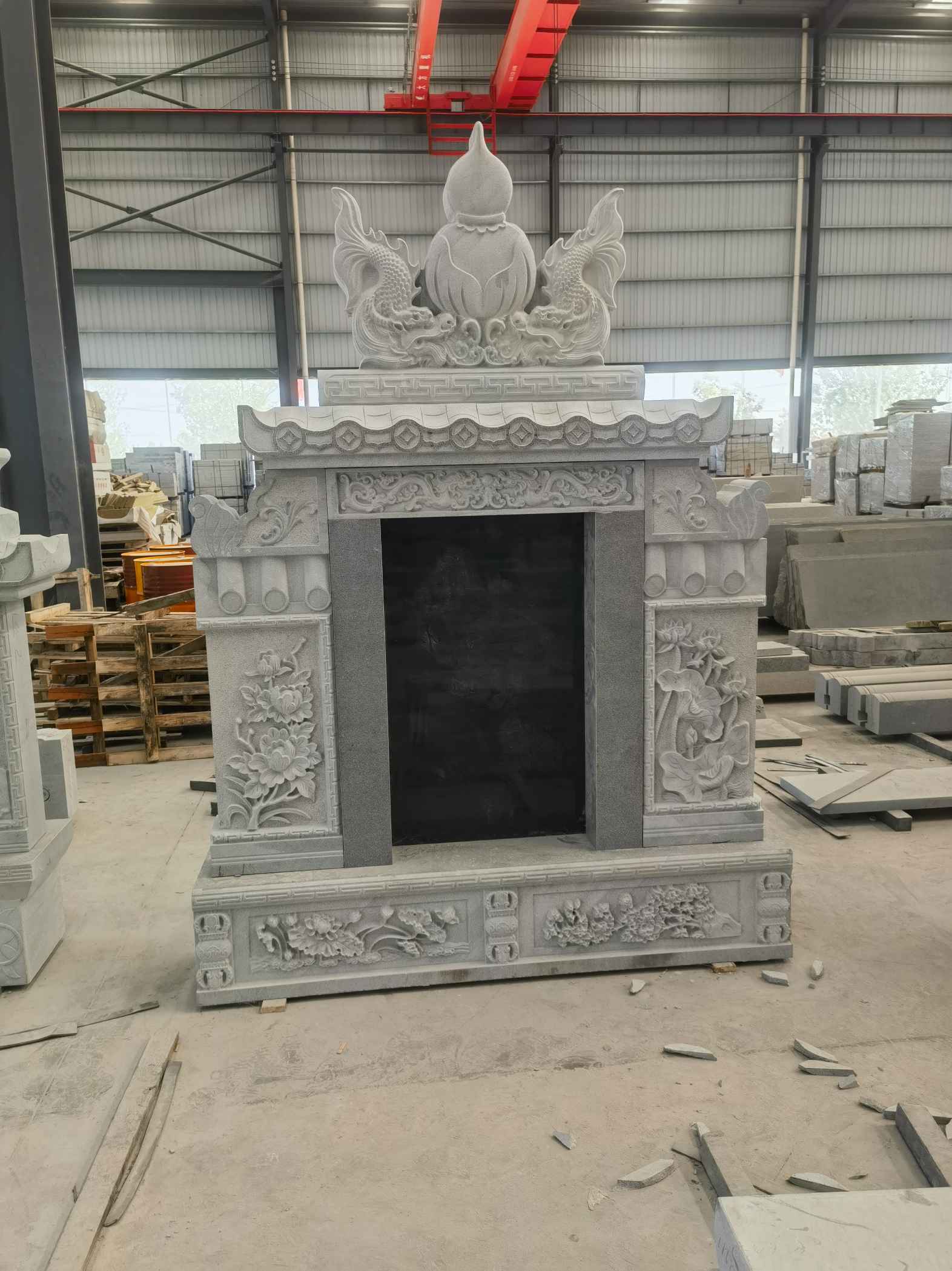 鸡西 芝麻灰高档墓碑、土墓，一套也支持定做