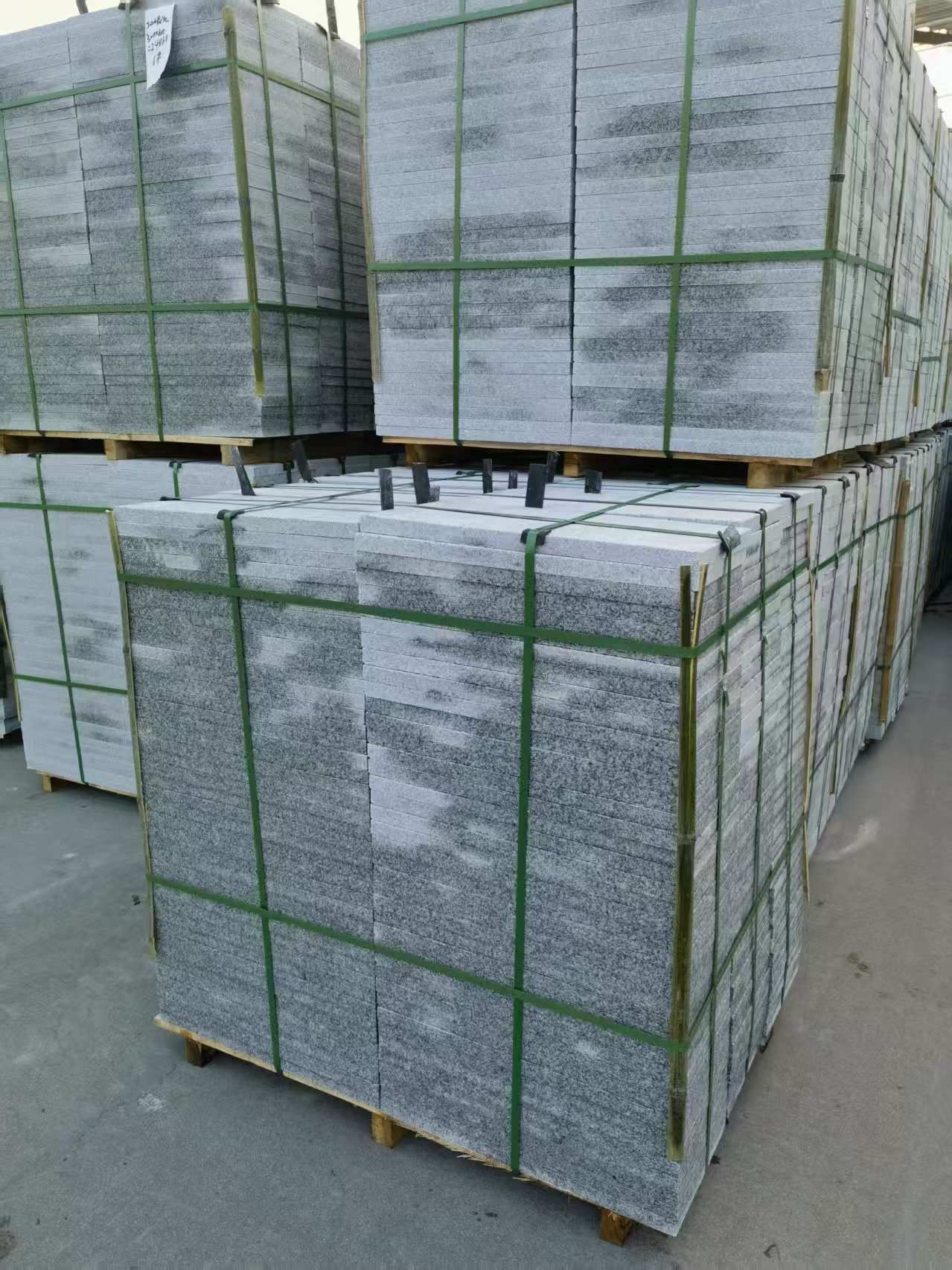 鸡西 芝麻白地铺石材