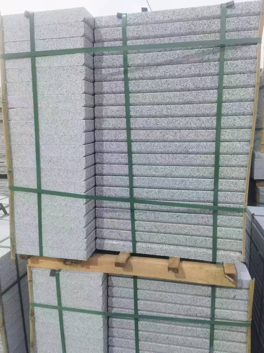 鸡西 5公分芝麻白，倒斜角，室外楼梯踏步